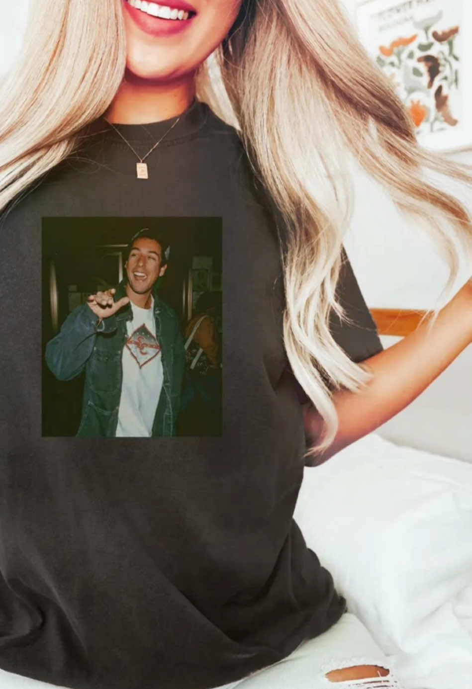 @TrendsTeeStore