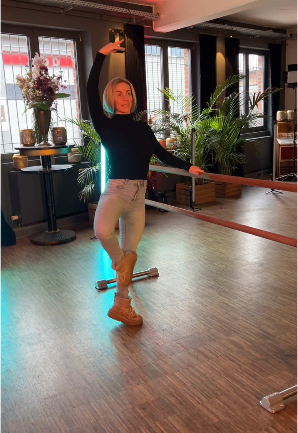 @DANCeLAB by Inna