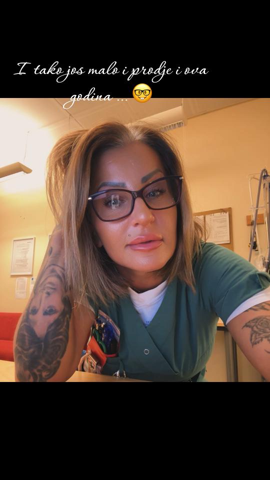 @Dincek 76🇧🇦🇸🇪