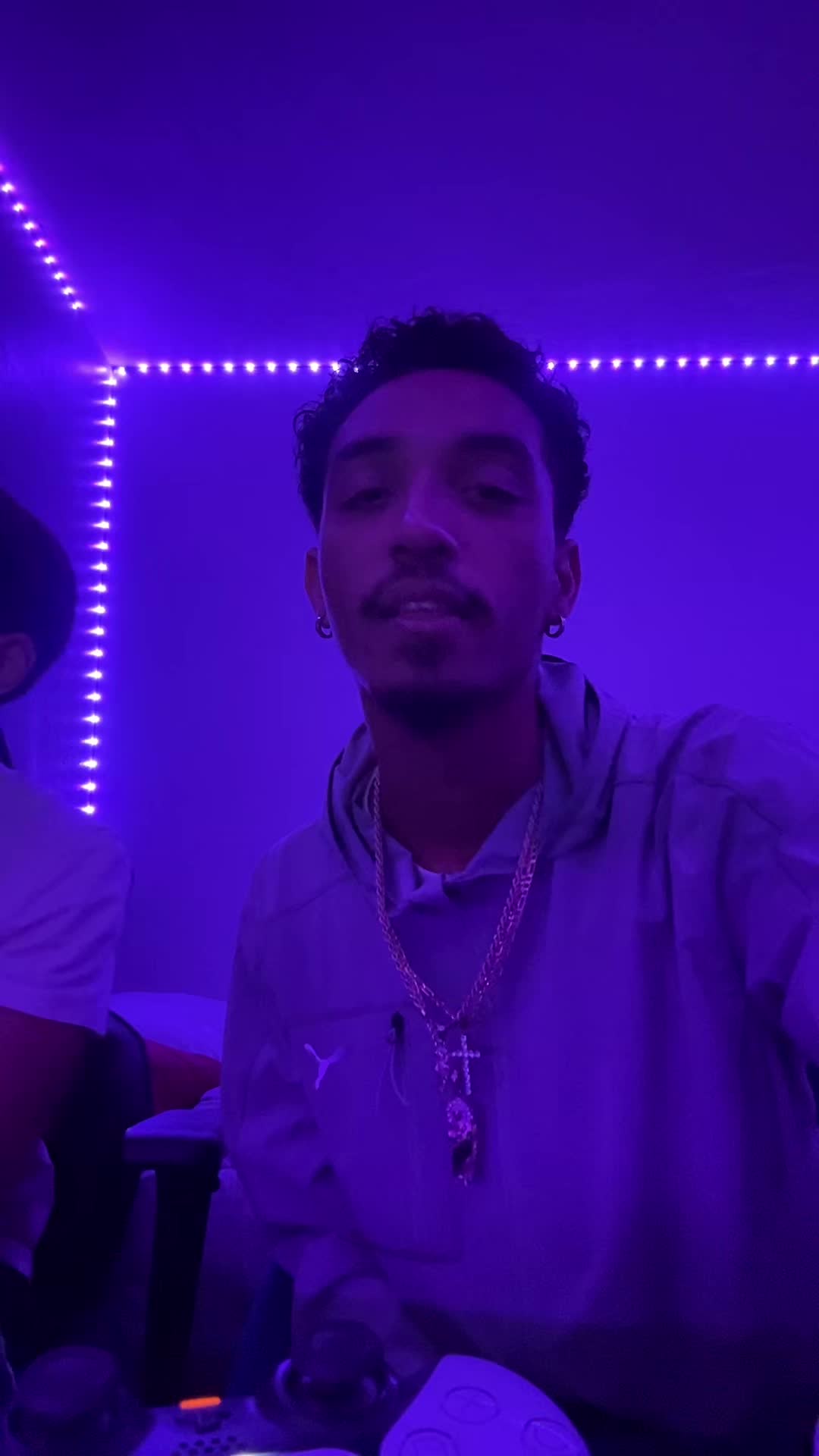@itsCdot_bx