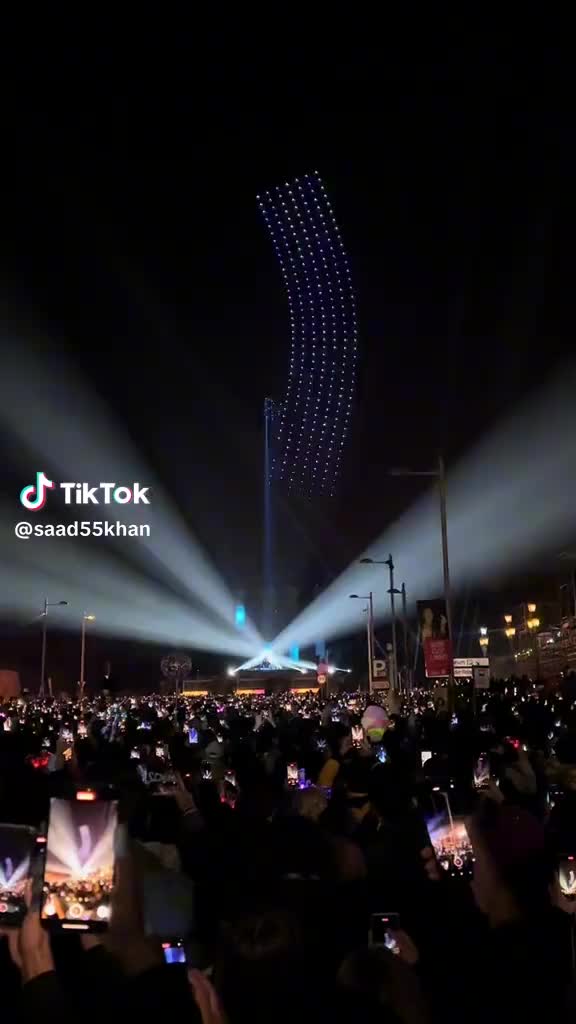 @ᗴᕼᔕᗩᑎ  ᗩᕼᗰᗴᗪ