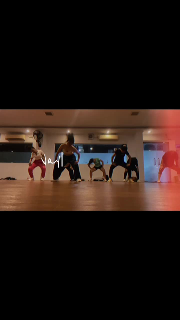 @vay_dance