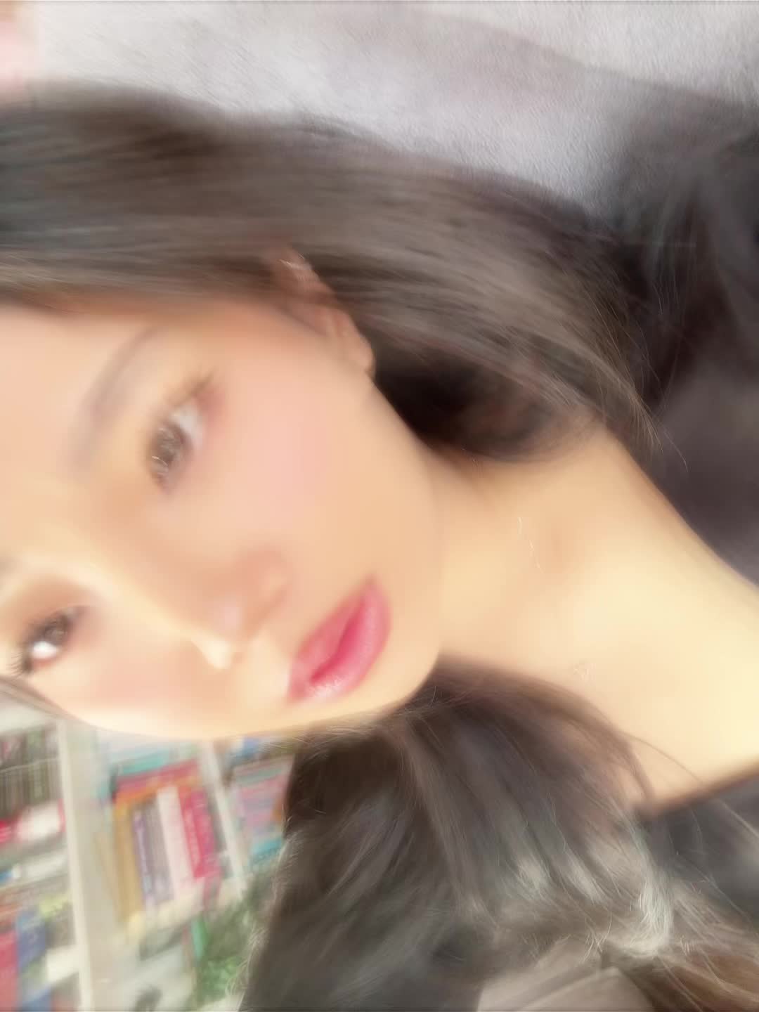 @hallo