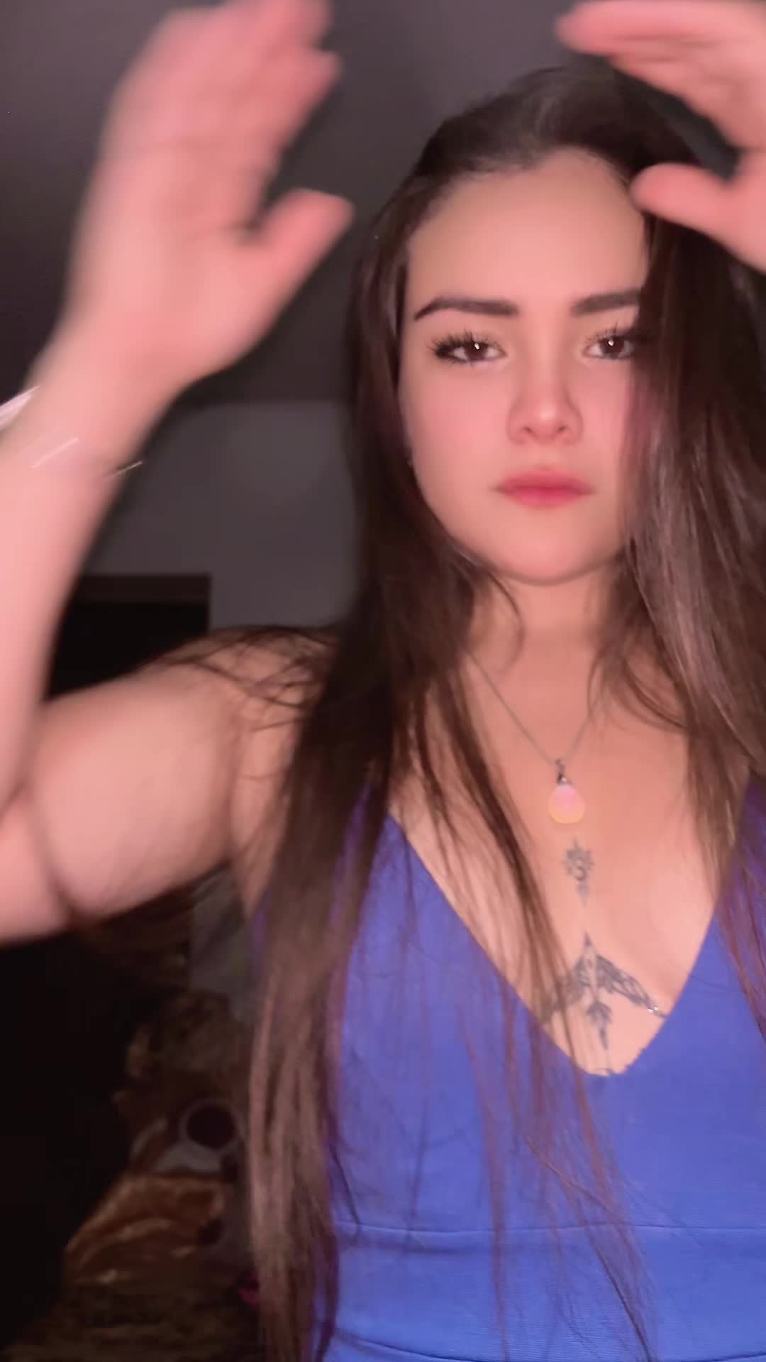 @Brisa Revoredo A