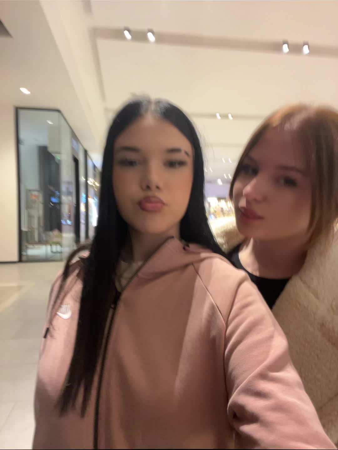 @👸🏻