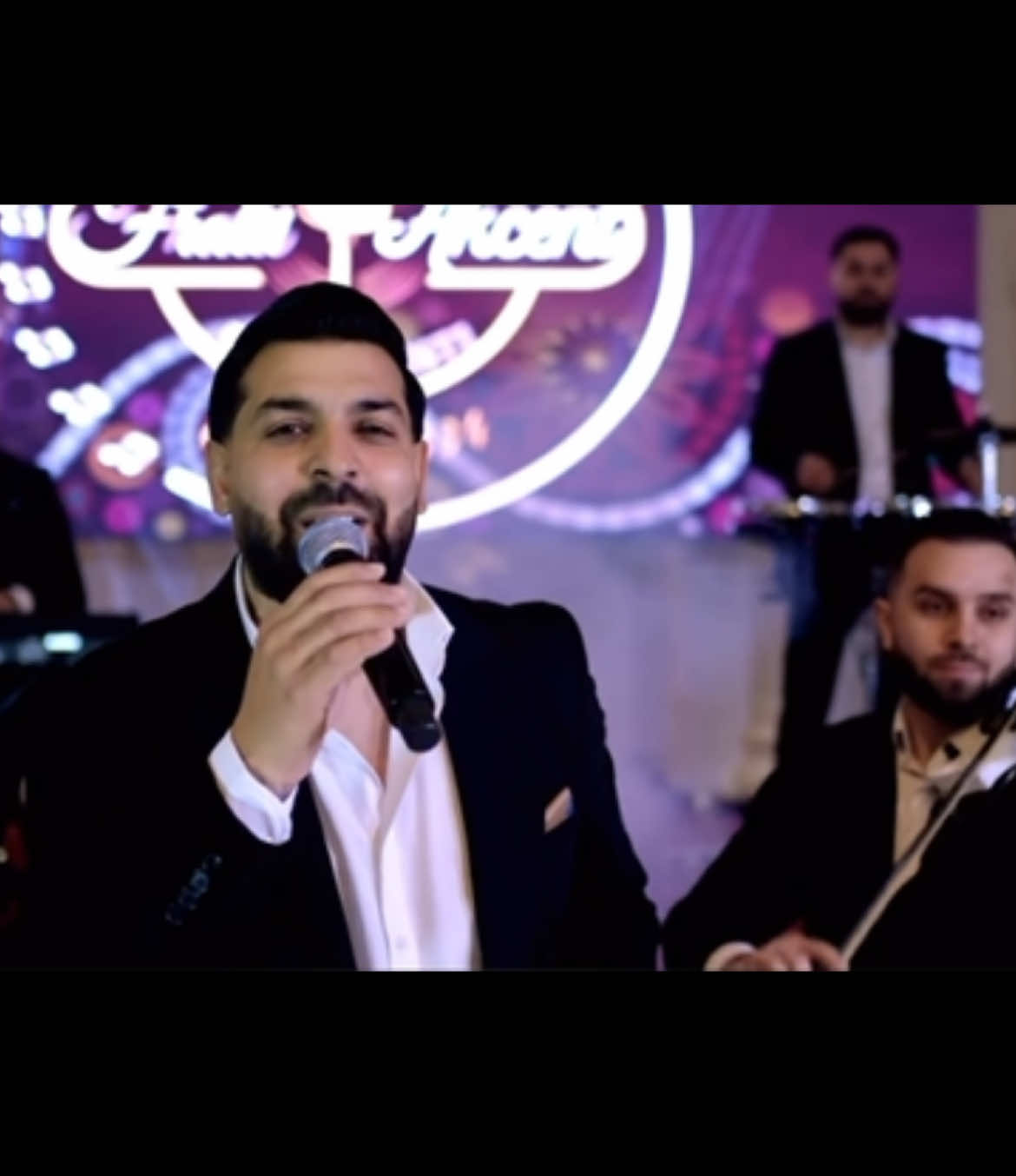 @Frații Akcent 🎤🎶