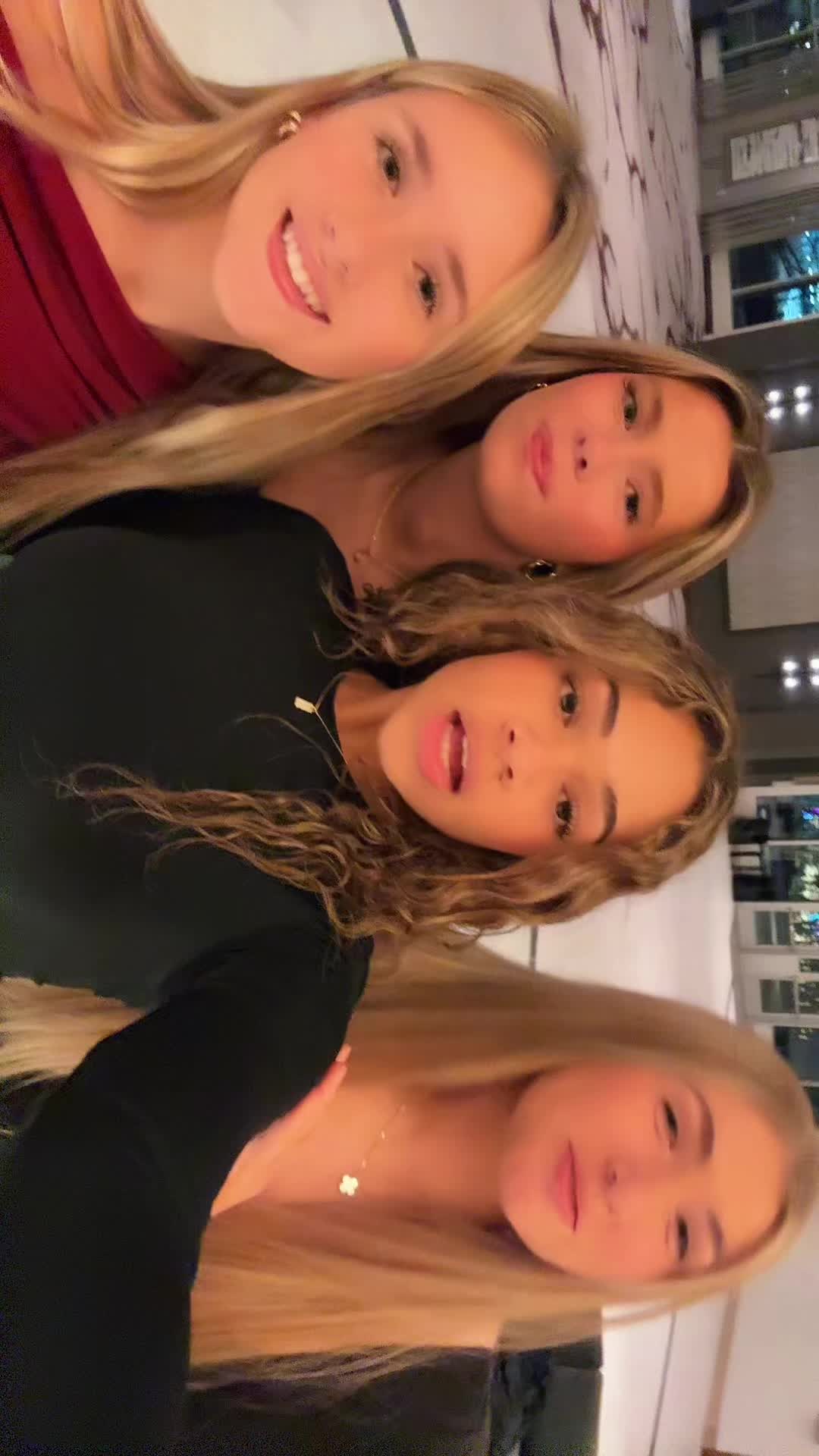@chloe