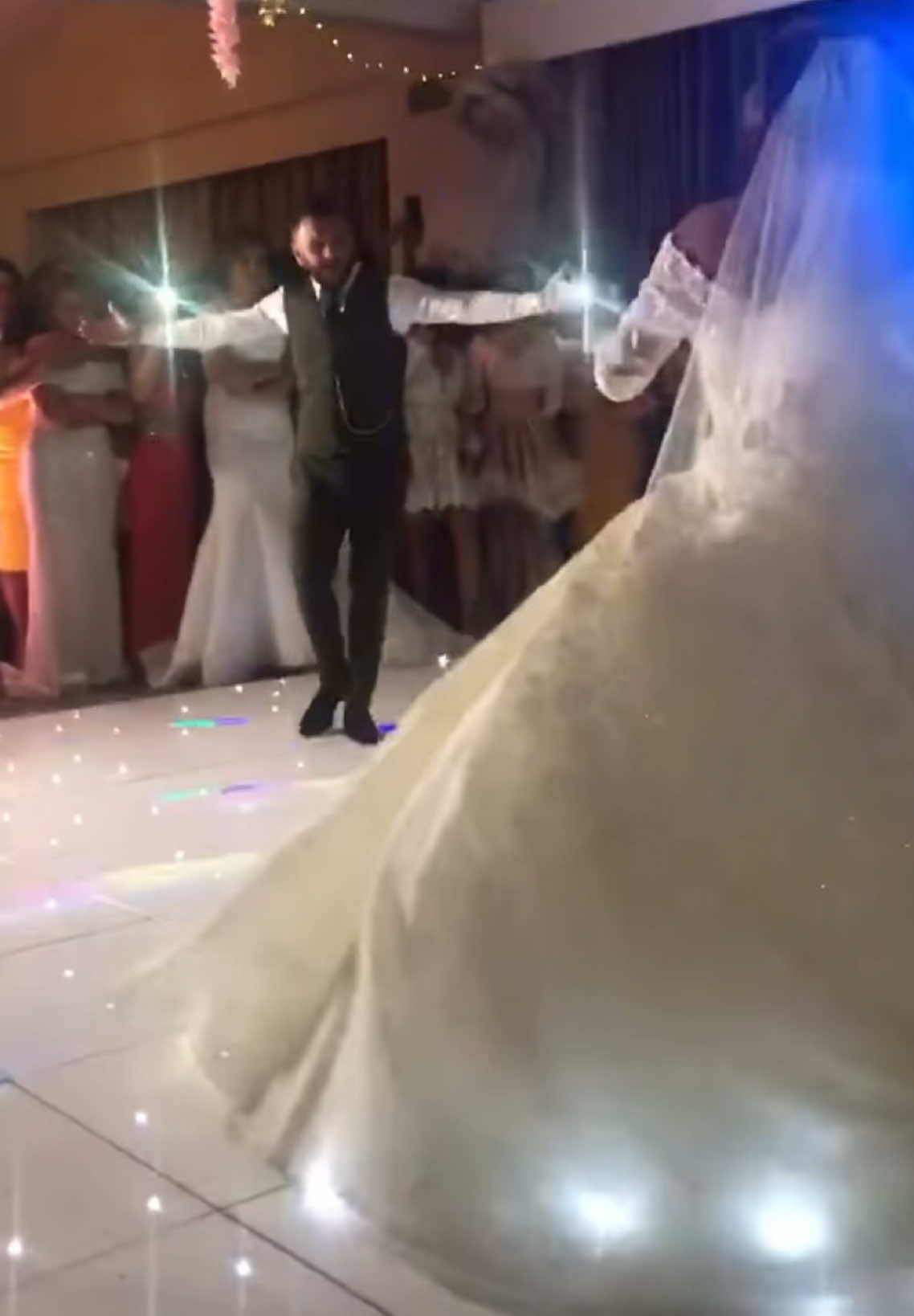 @dancingviralvideos