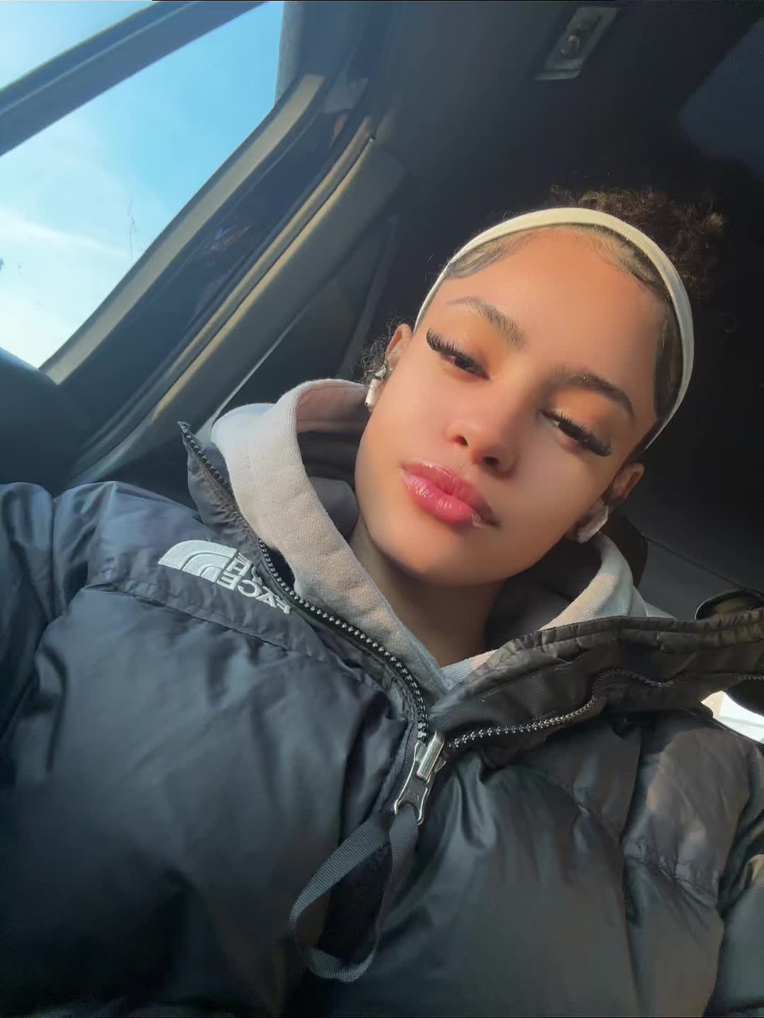 @xo.la.la