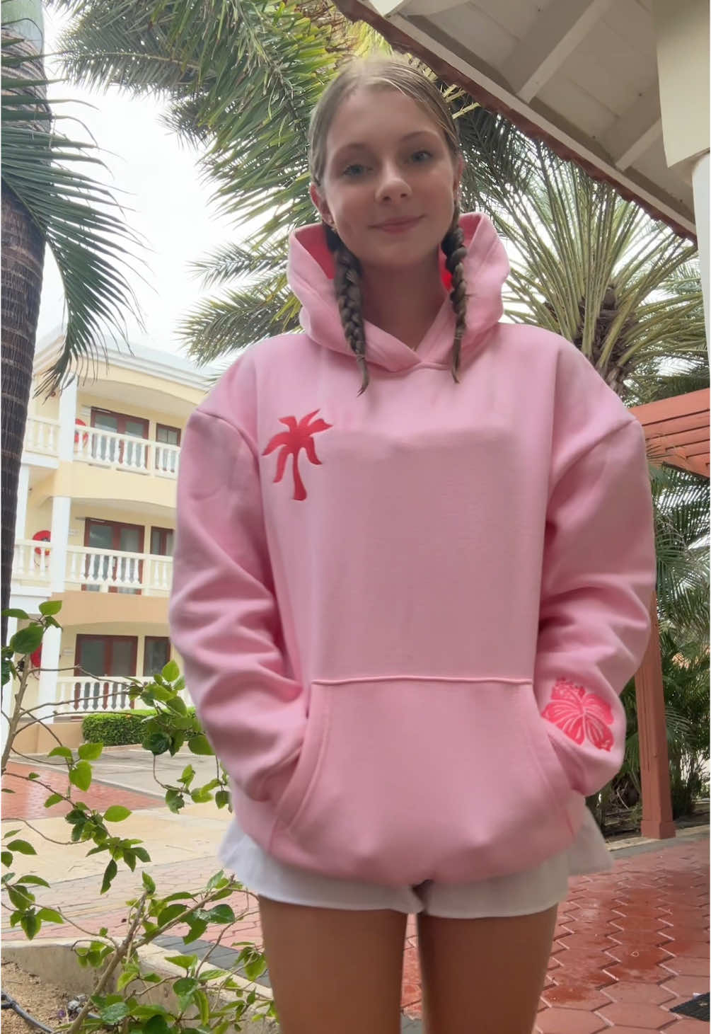 @Mia🌴💕