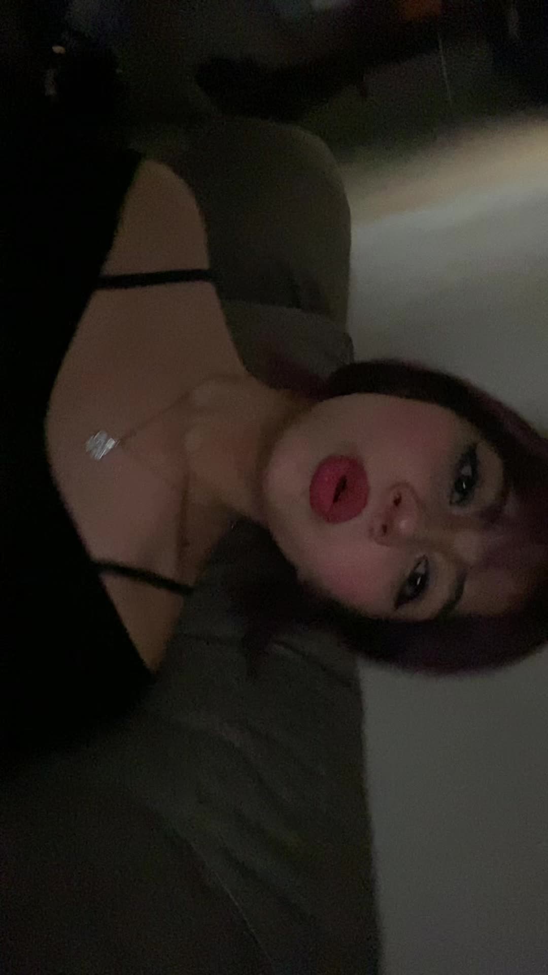 @ana ╋━