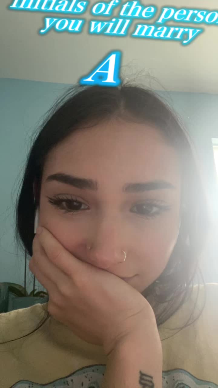 @lily