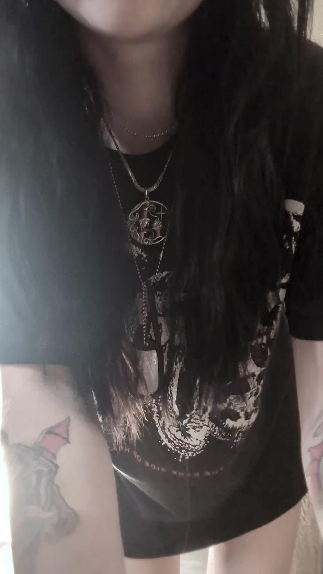 @🕸️🦇julz🦇🕸️