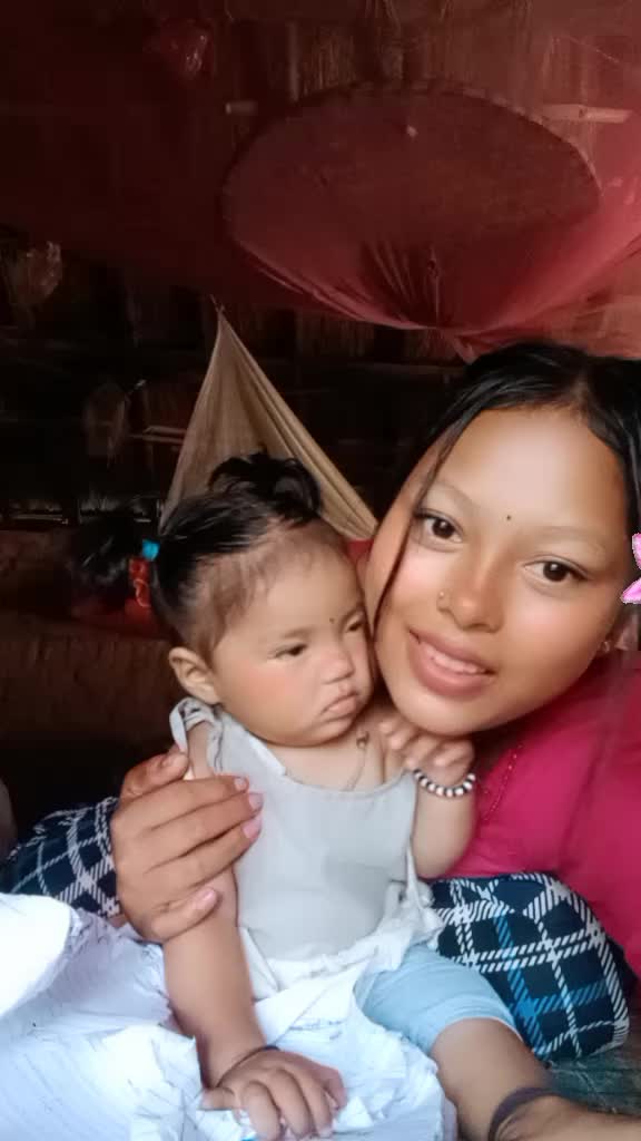 @Tharuniya__lady💖🤞