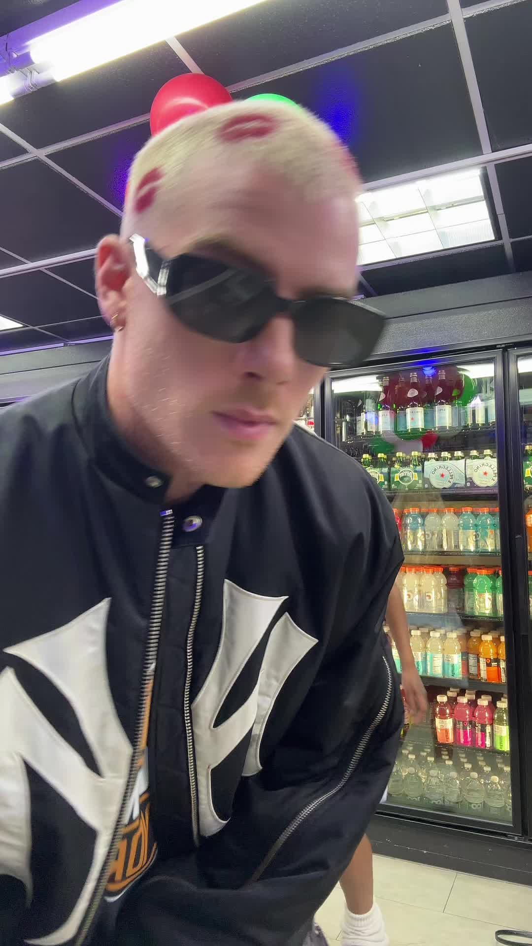 @Clip <3