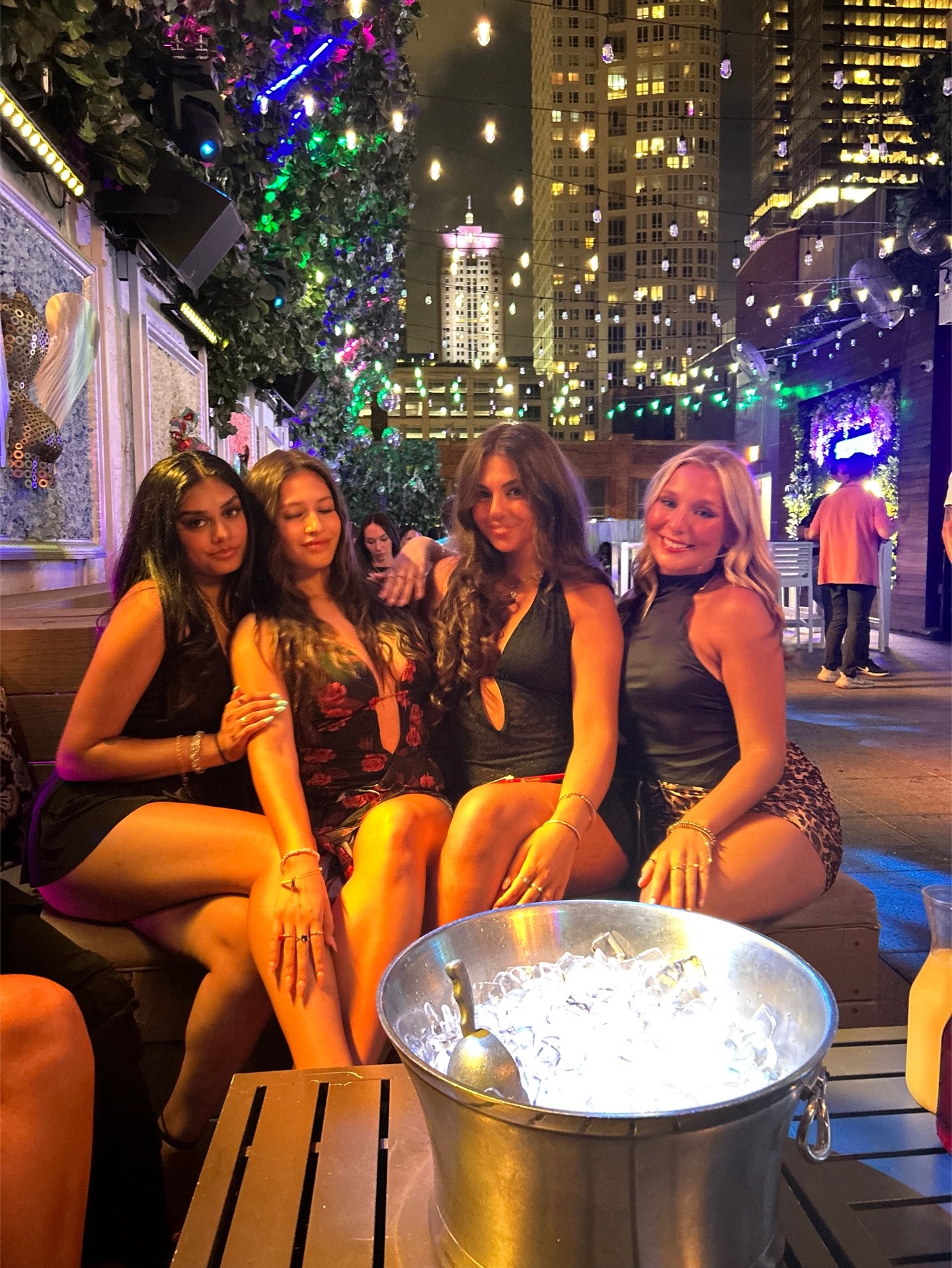 @sof&iacute;a