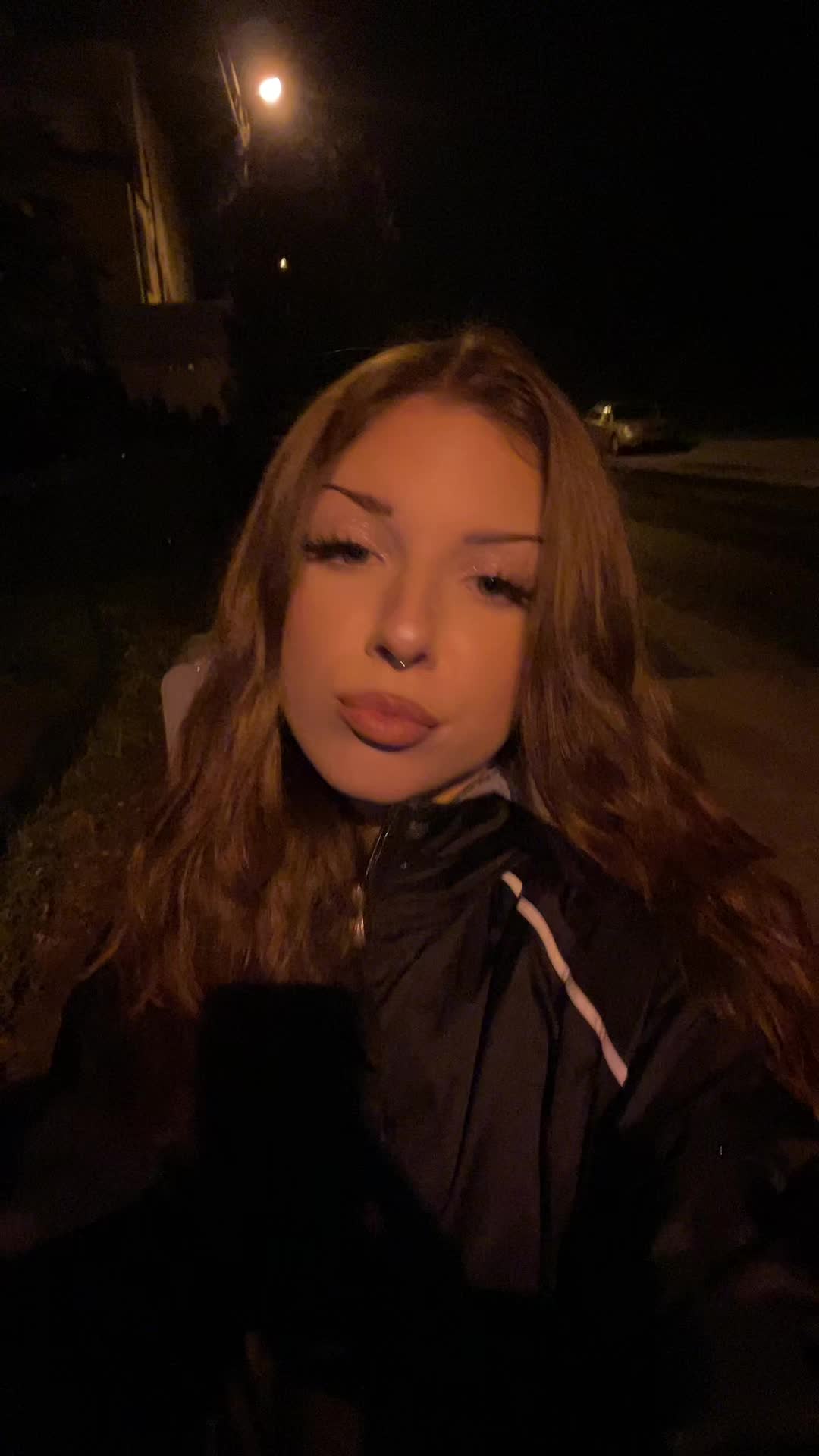 @laura