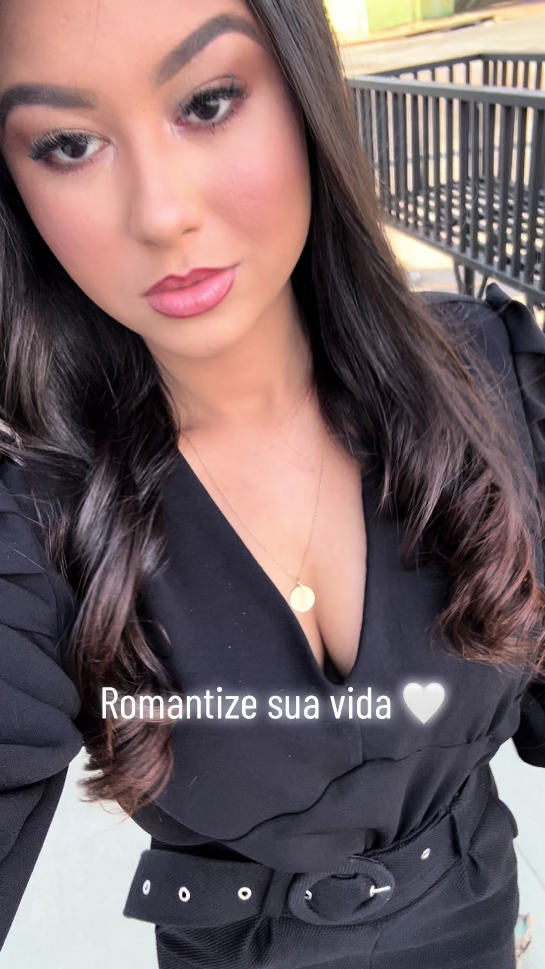 @Helloara