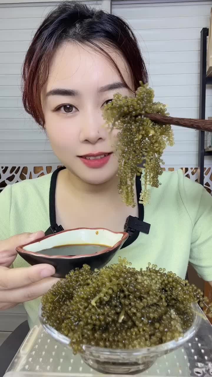 @buzz.eatingshow