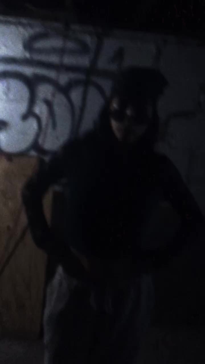 @️