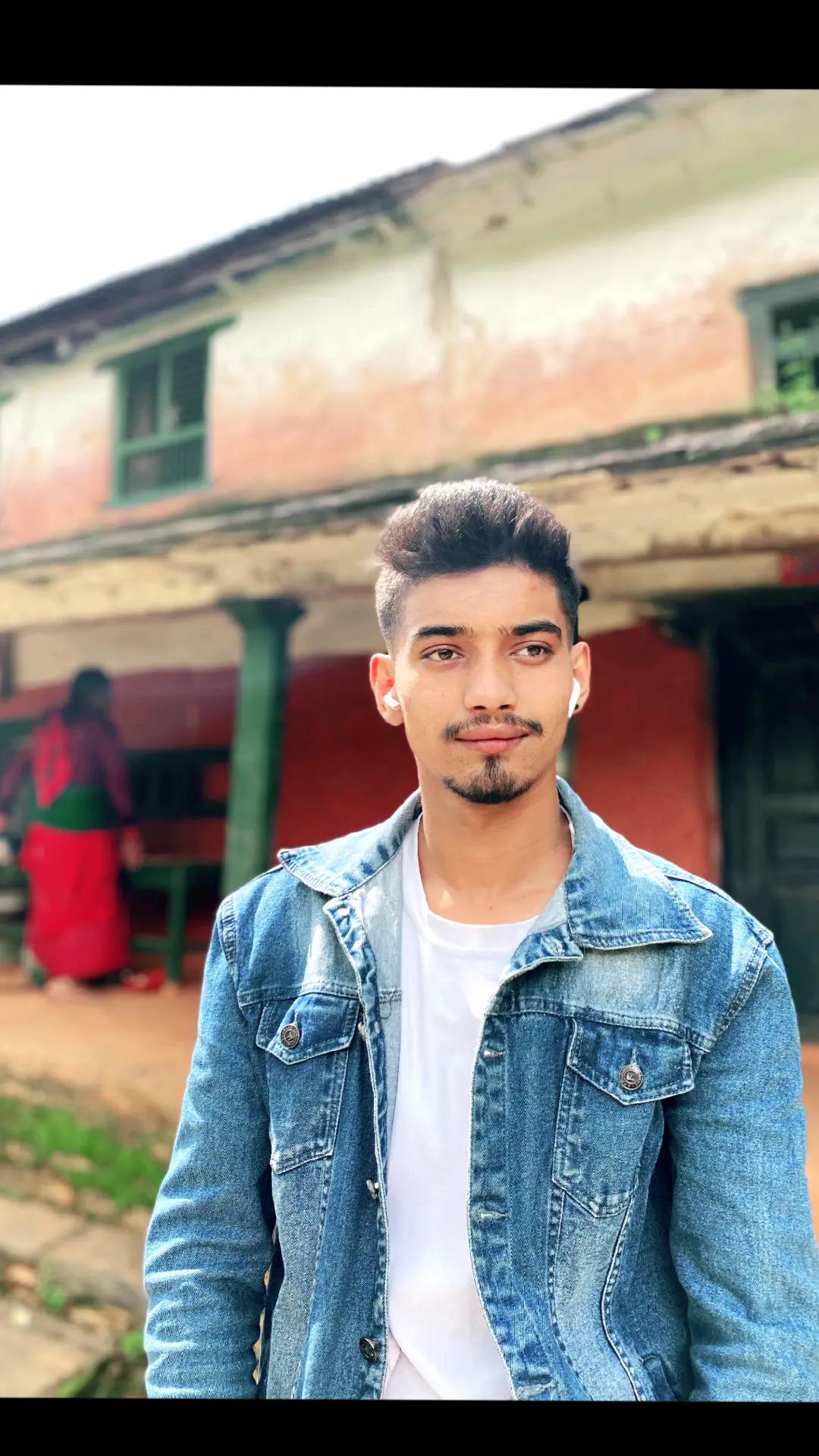 @Chhetri _Sanam🖤🤕