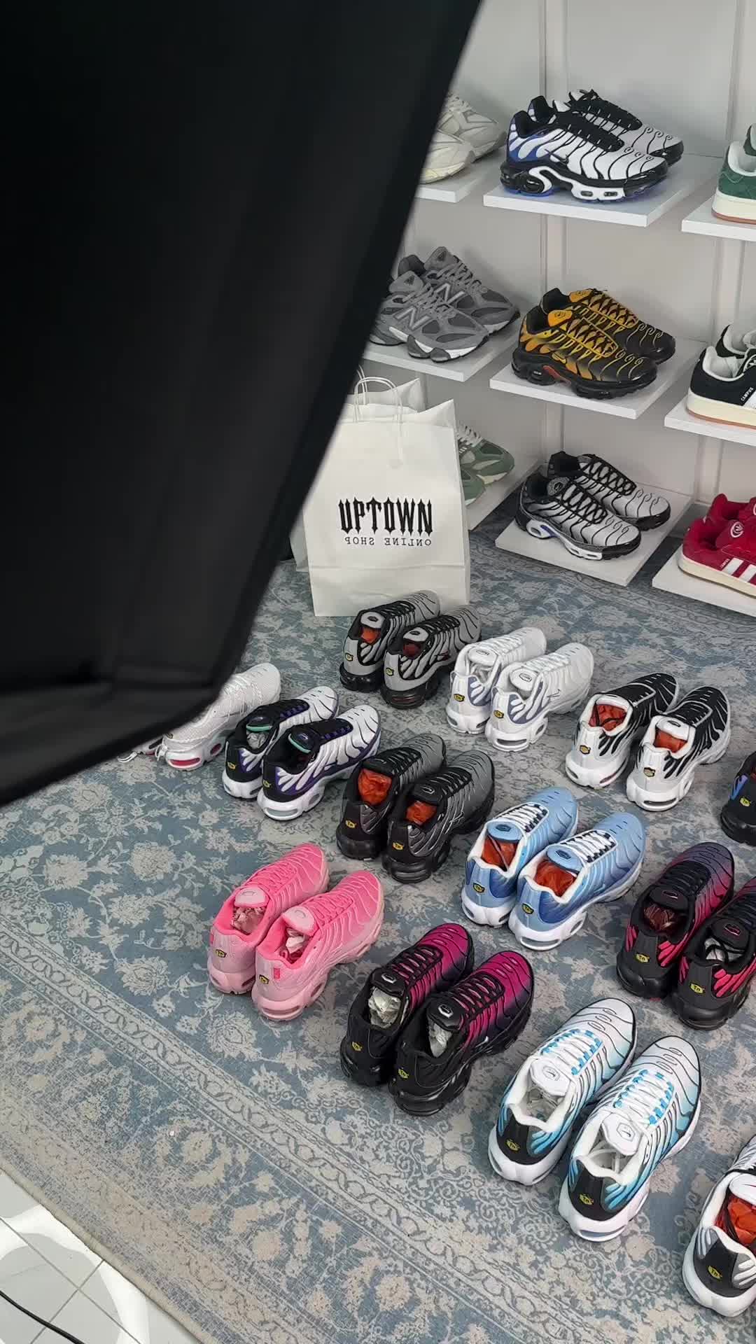 @Uptownshop01