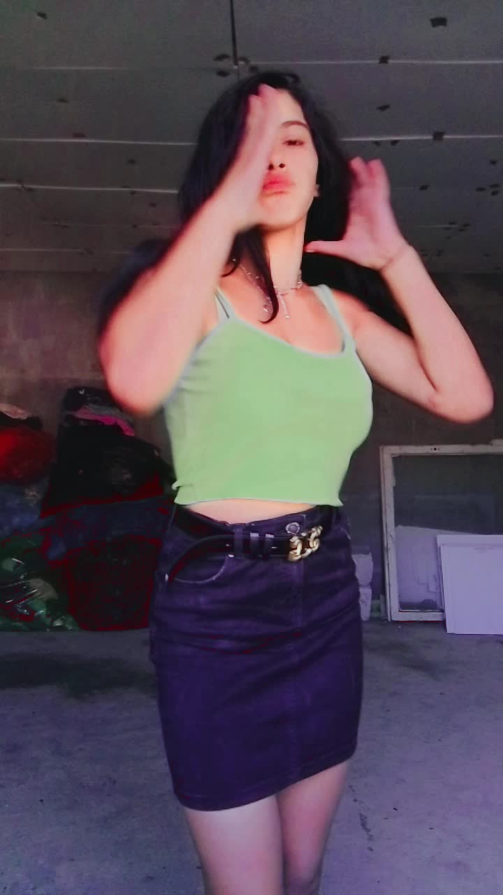 @Boženka ľ&uacute;bi roberta