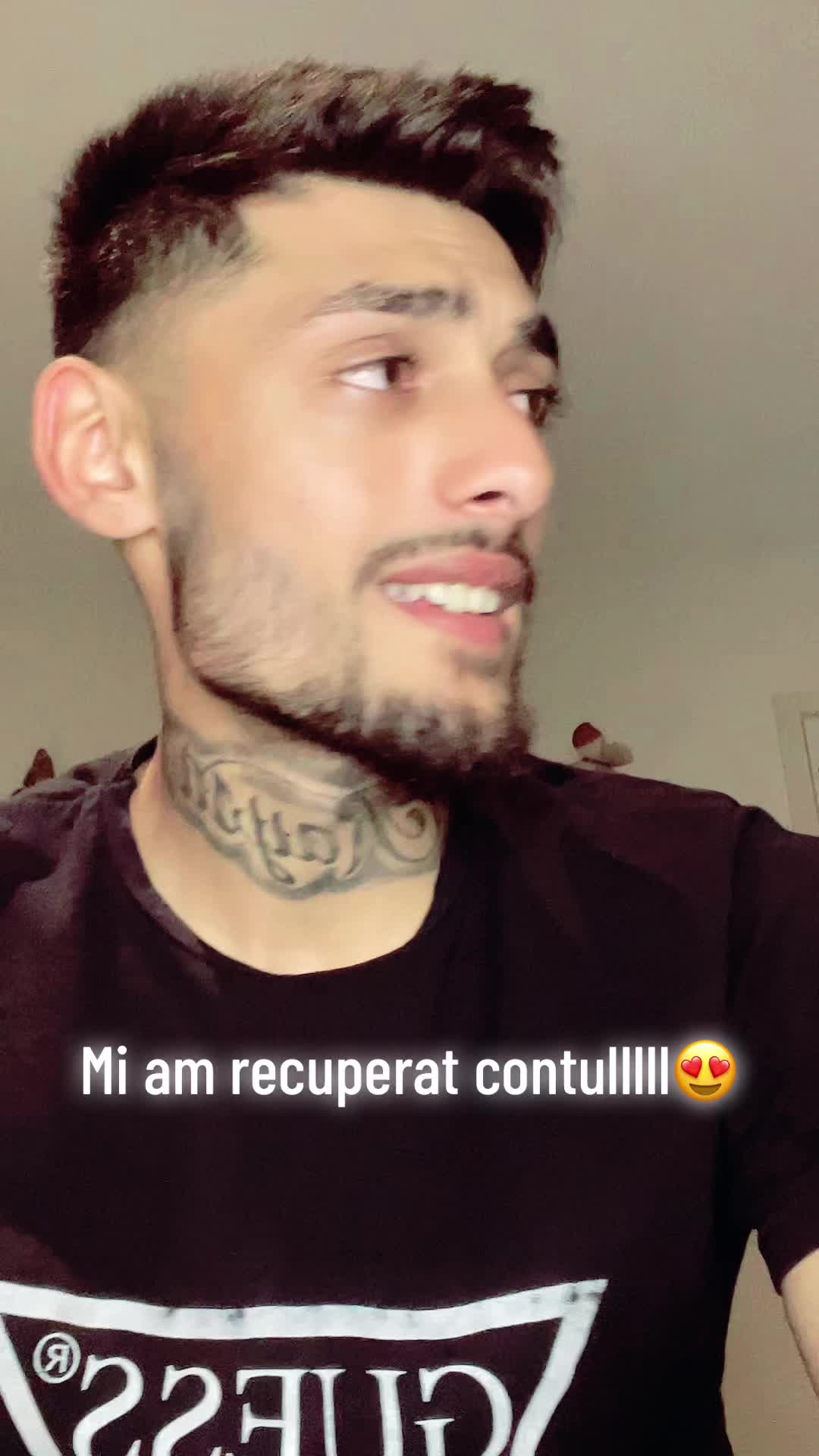@Roby._.a15