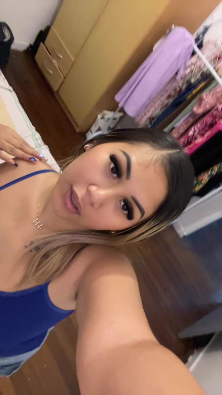 @𝑹𝒐𝒄𝒉𝒆𝒍𝒍𝒆 🐉