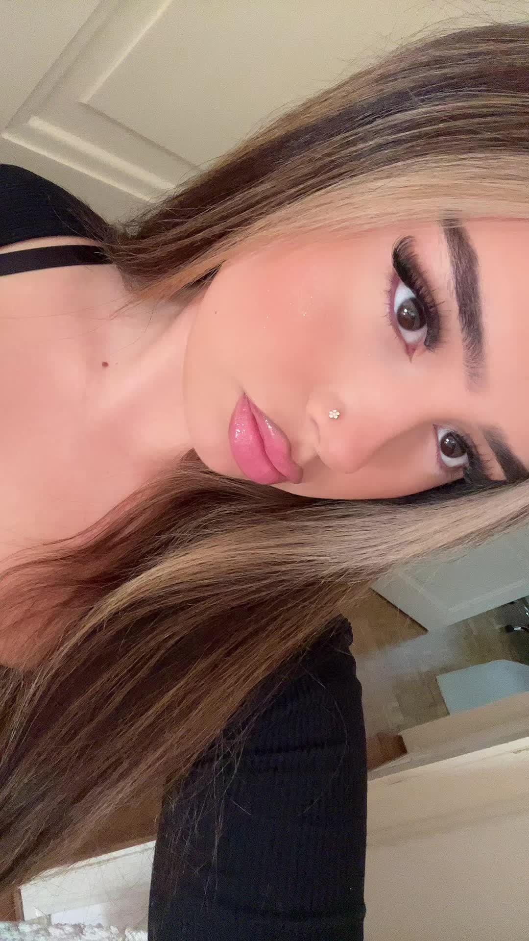 @𝐌𝐞𝐥𝐢𝐡𝐚