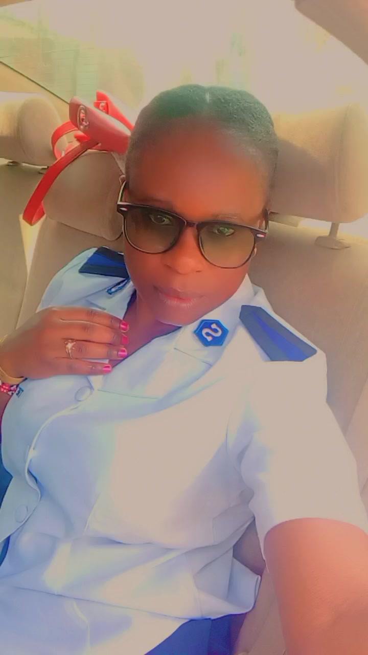 @unice favor girl ❤️❤️