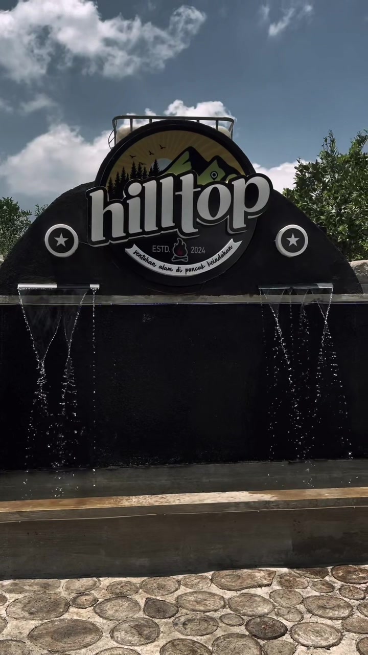 @Hilltop Cafe & Campsite Batu