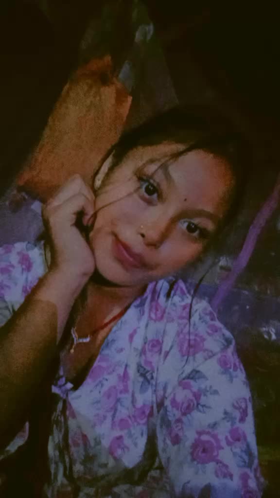 @Tharuniya__lady💖🤞