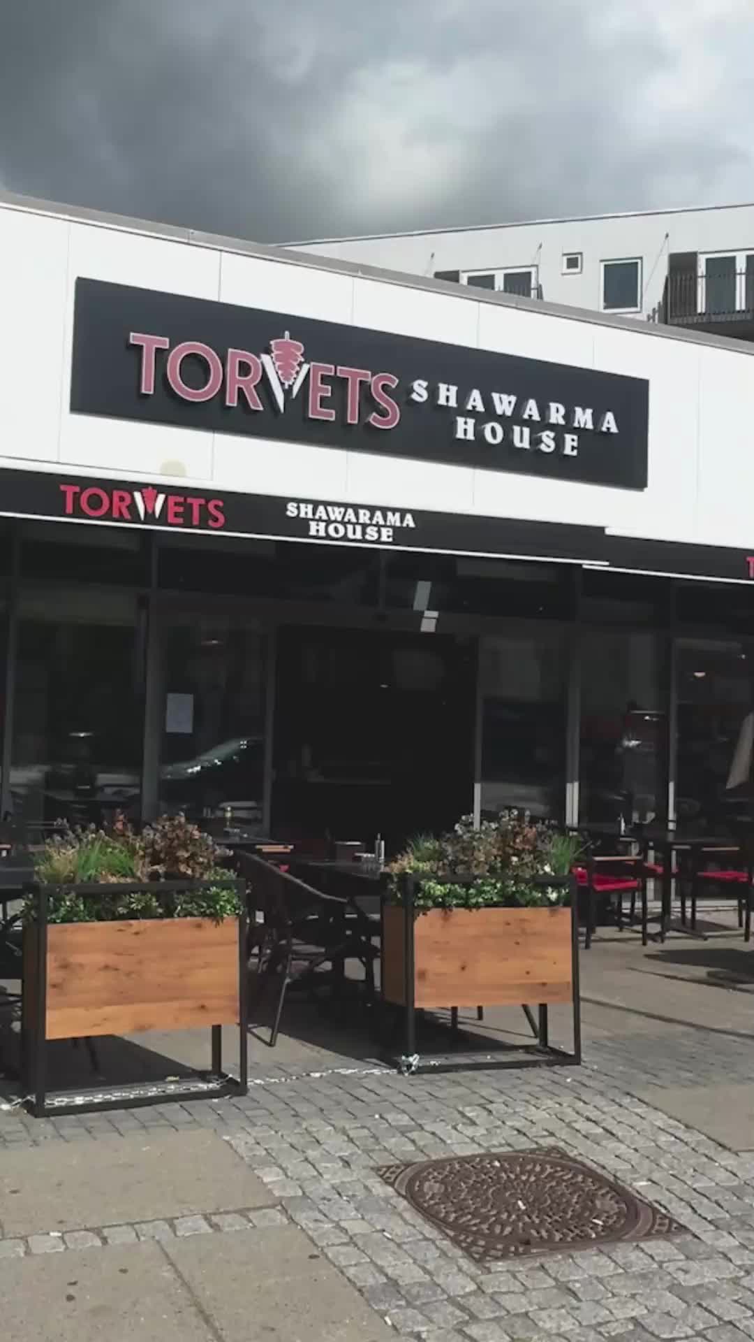 @Torvets Shawarma House