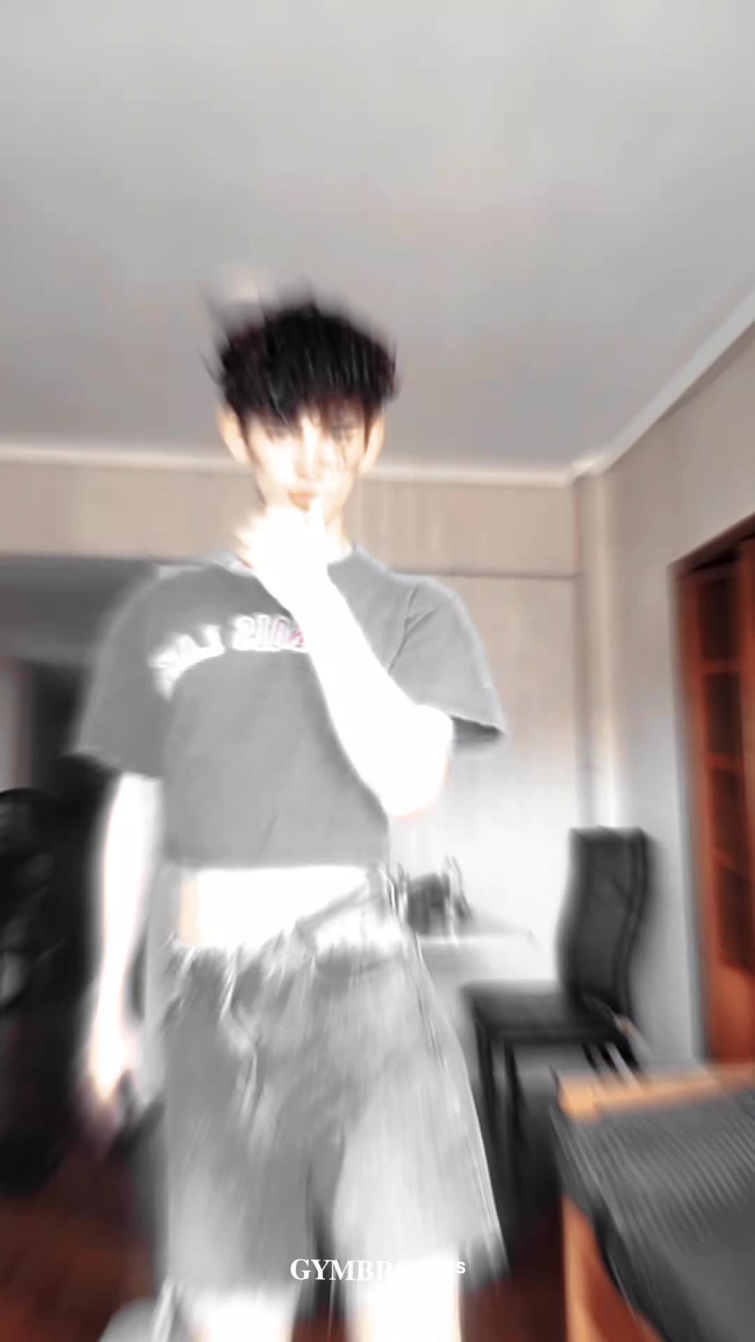 @𝐆𝐘𝐌𝐁𝐑𝐎ᵉᵈⁱᵗˢ
