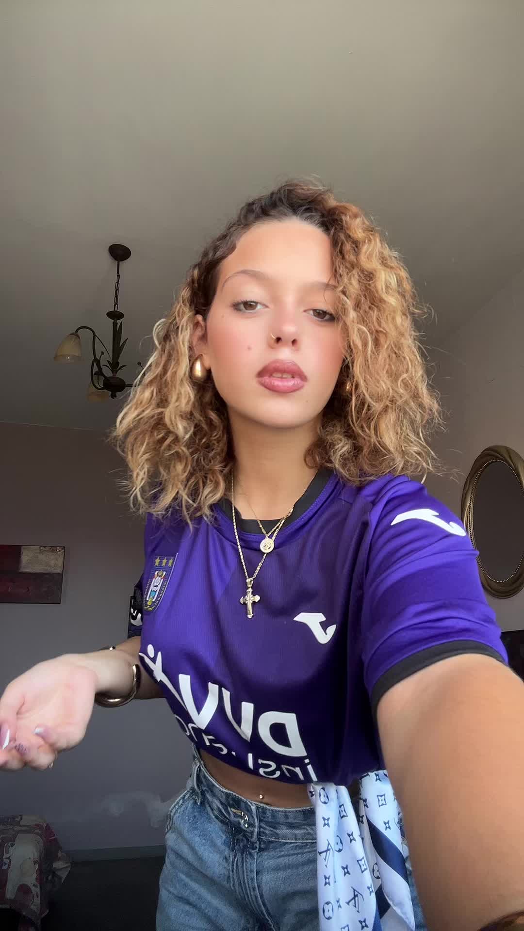 @Karakonstantaki._