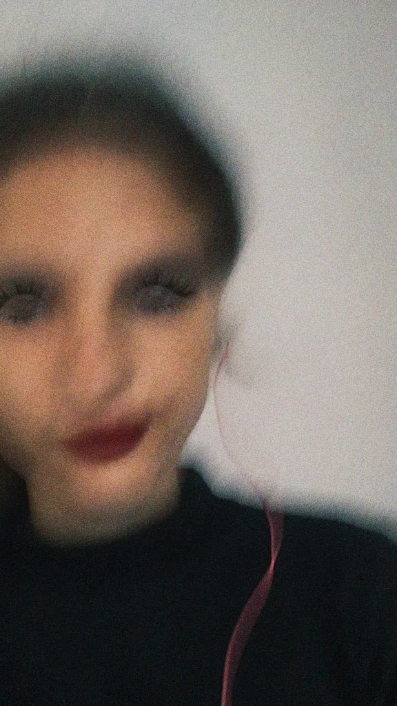 @Ксюша Cm. Kizilova