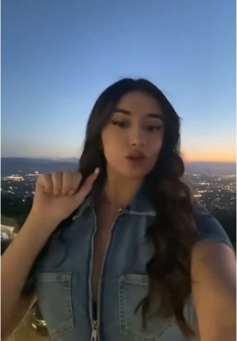@𝟏𝟏