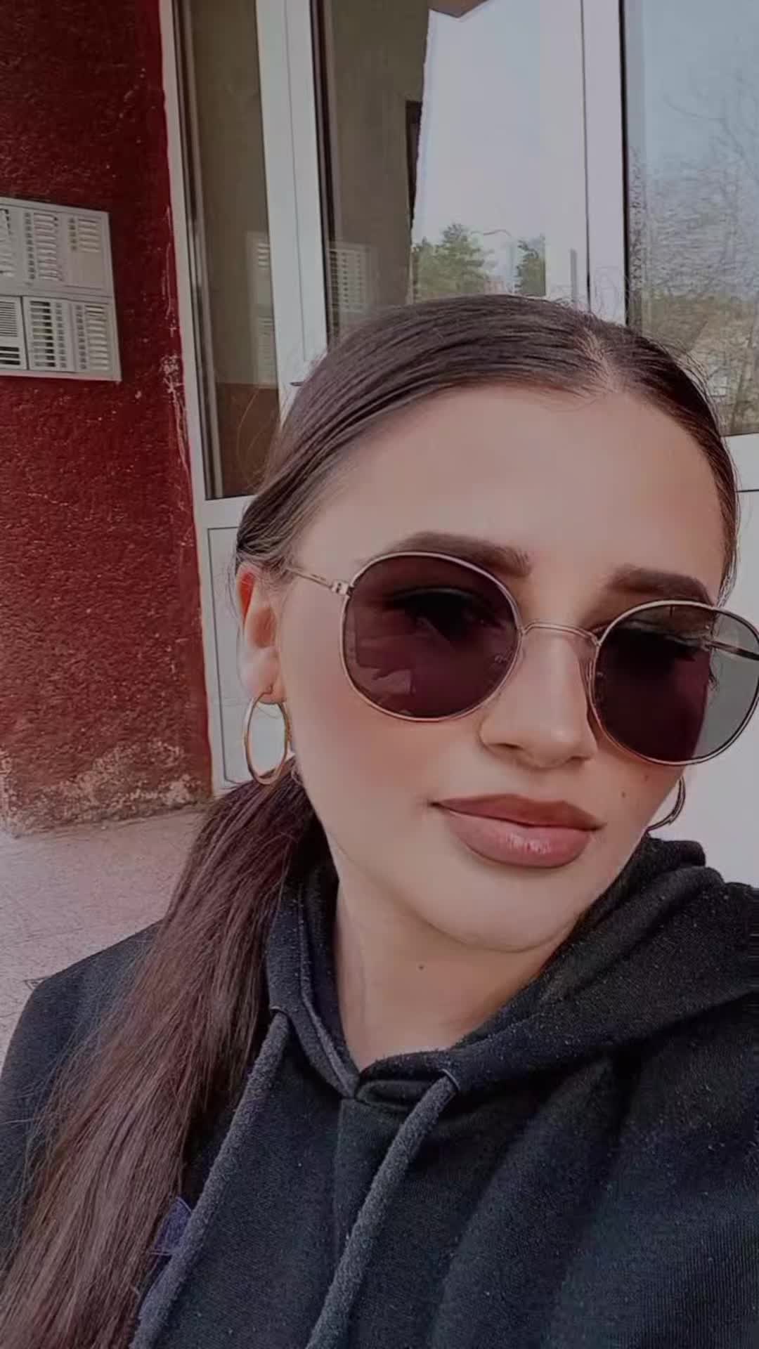 @𝗛𝗘𝗟𝗘𝗡𝗚𝗚𝗚&reg;️🎶🎤🎵