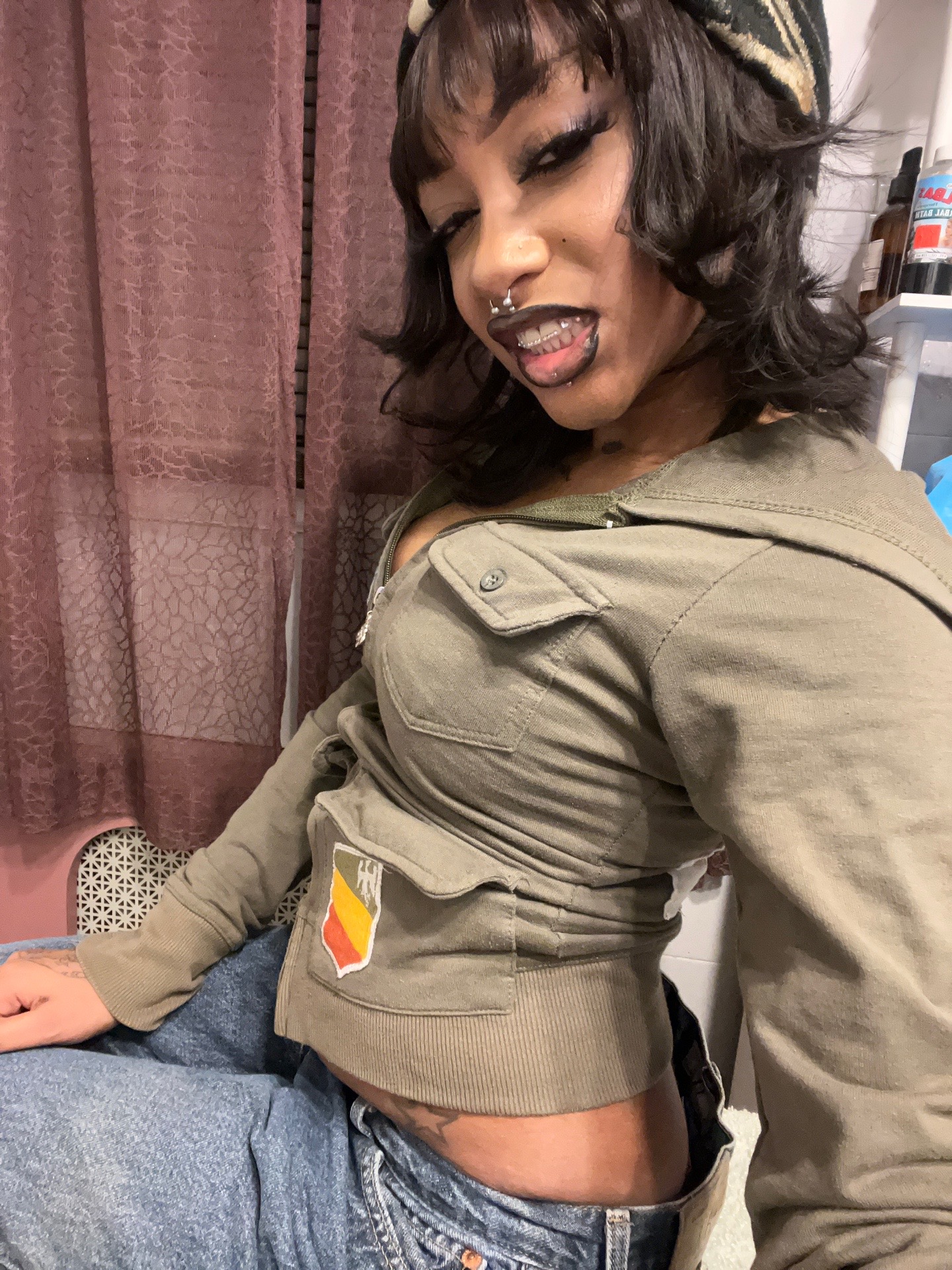@KinsbeautyA