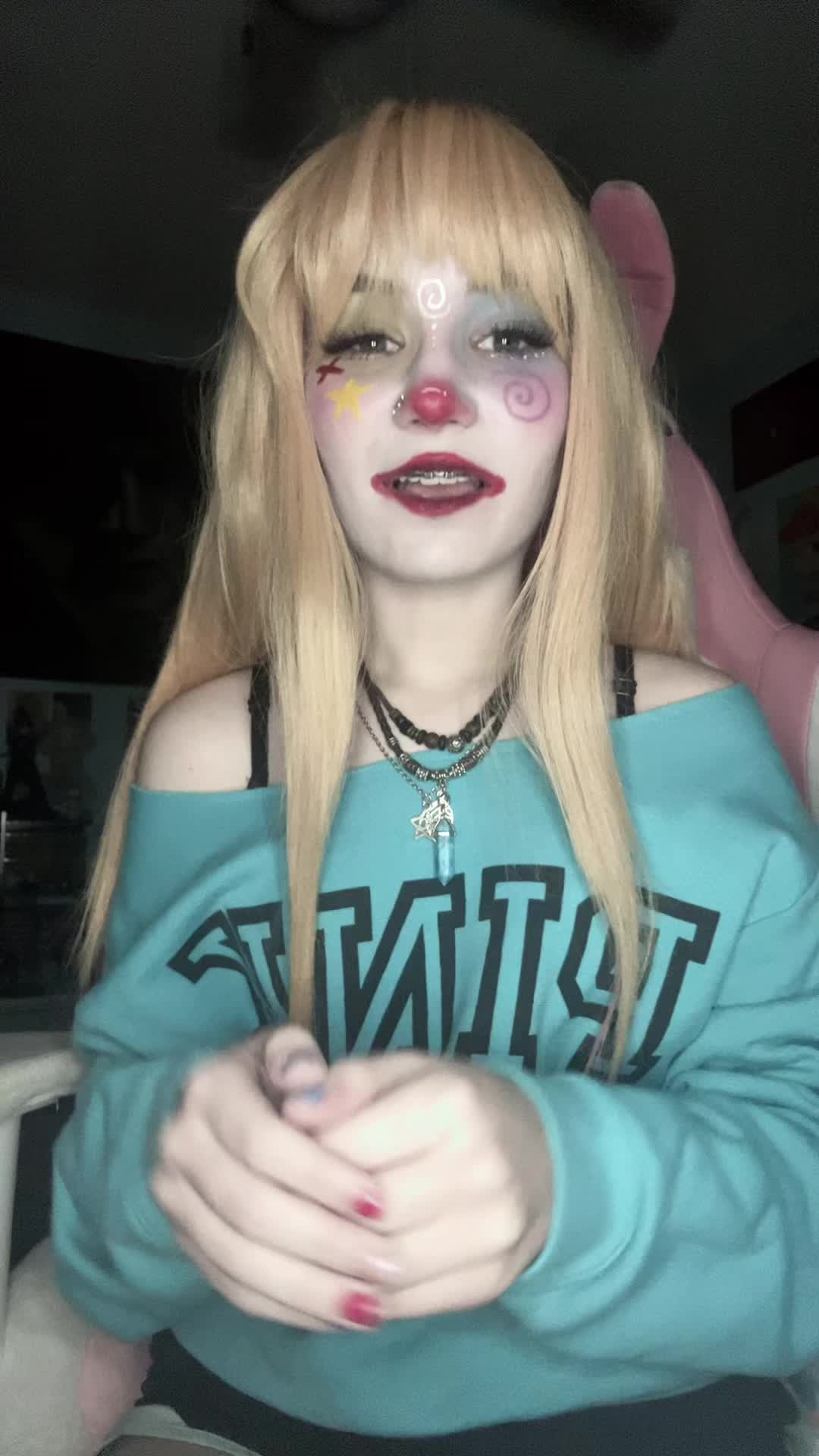 @☾˙❀ *Lydia*☾˙❀
