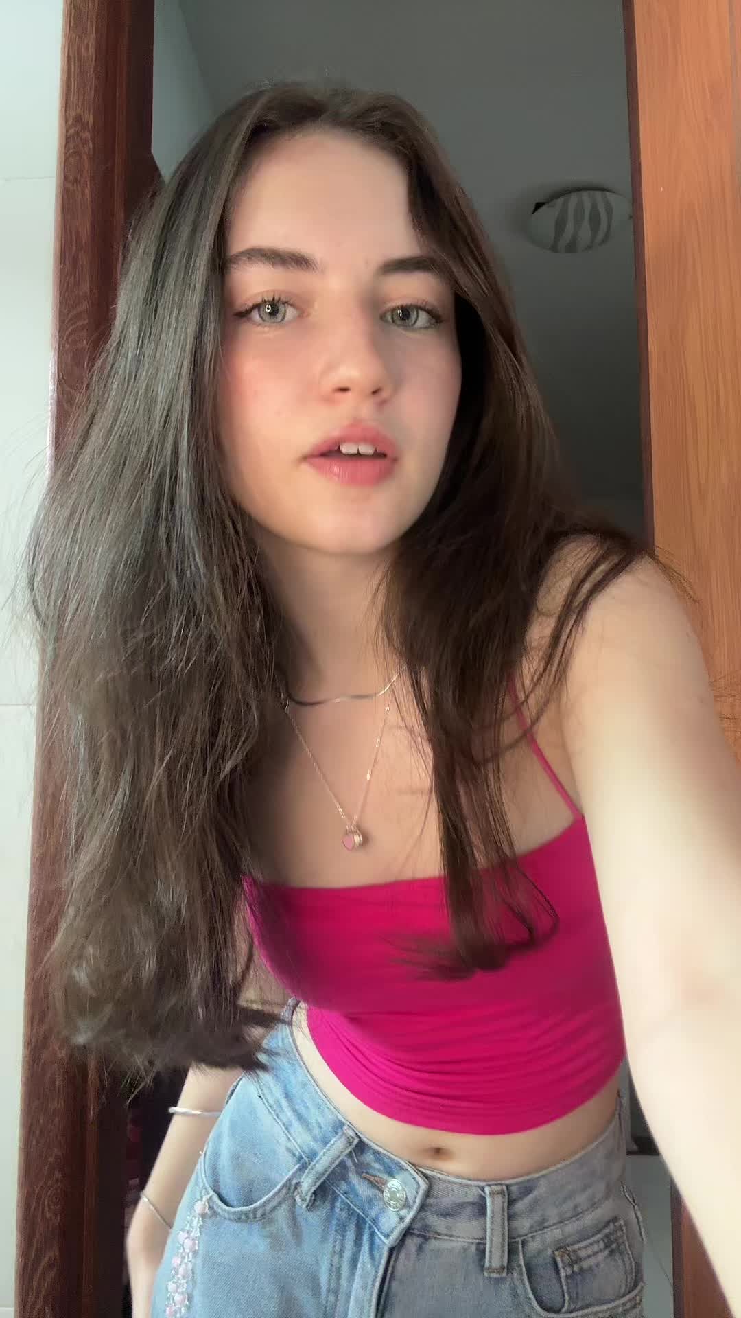 @Emilly
