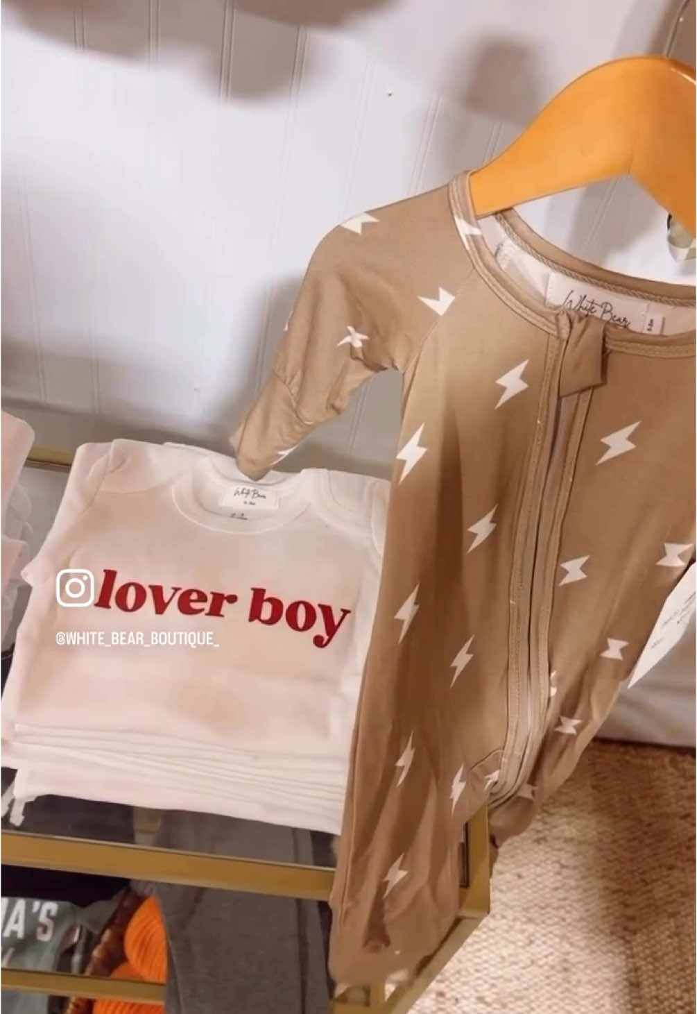 @Whitebearboutique