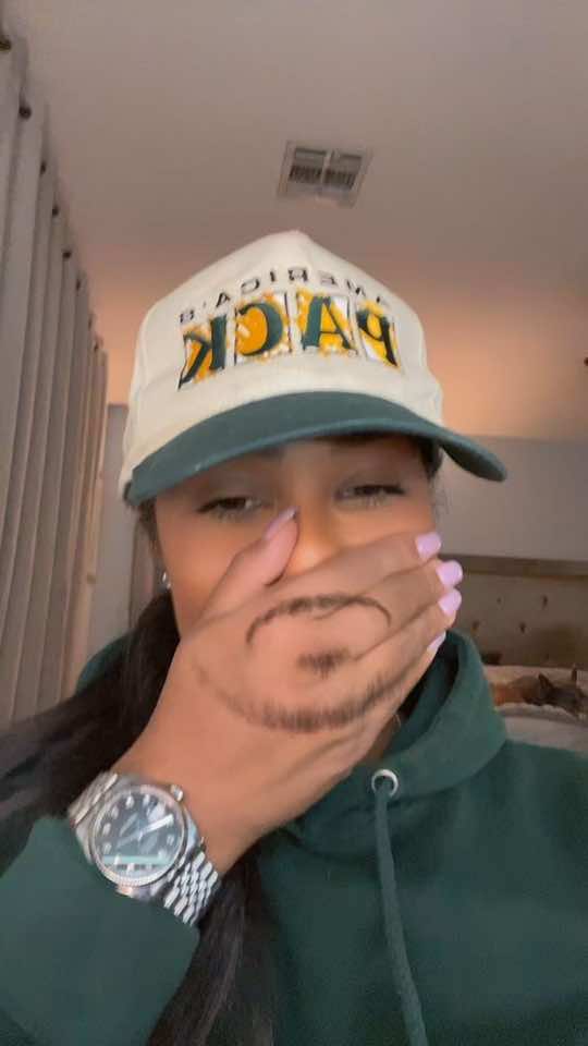 @Dee
