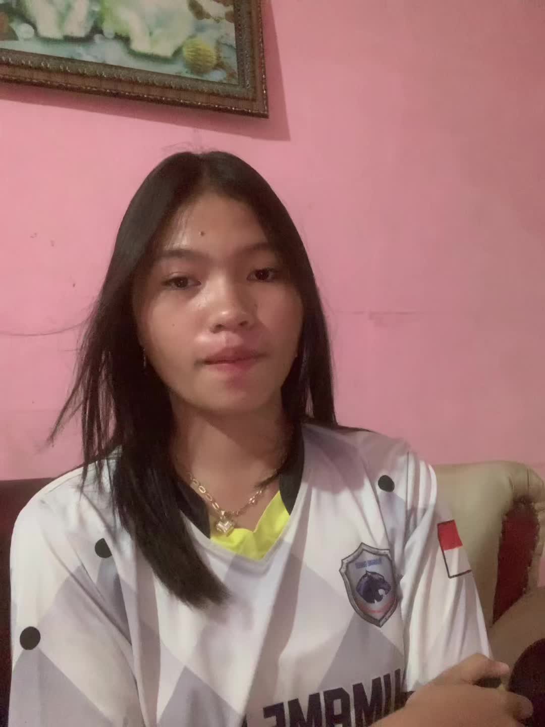 @Adee etty🤩