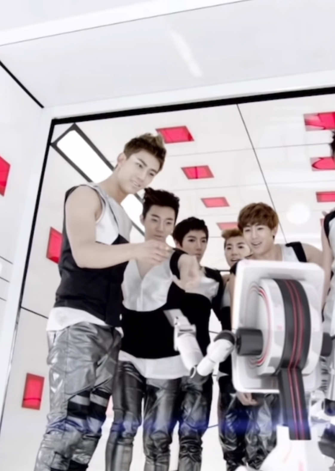 @W.MUSIC18