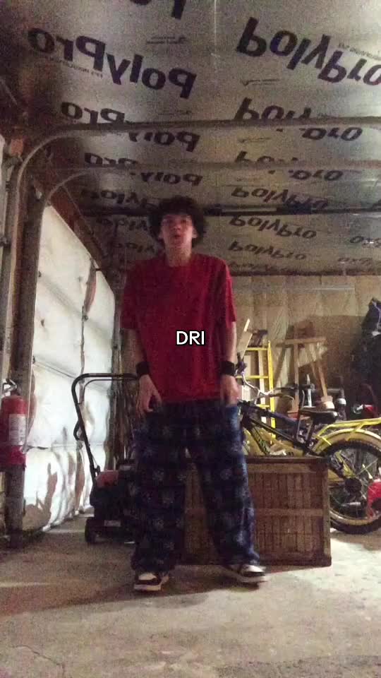 @juliusdinkle