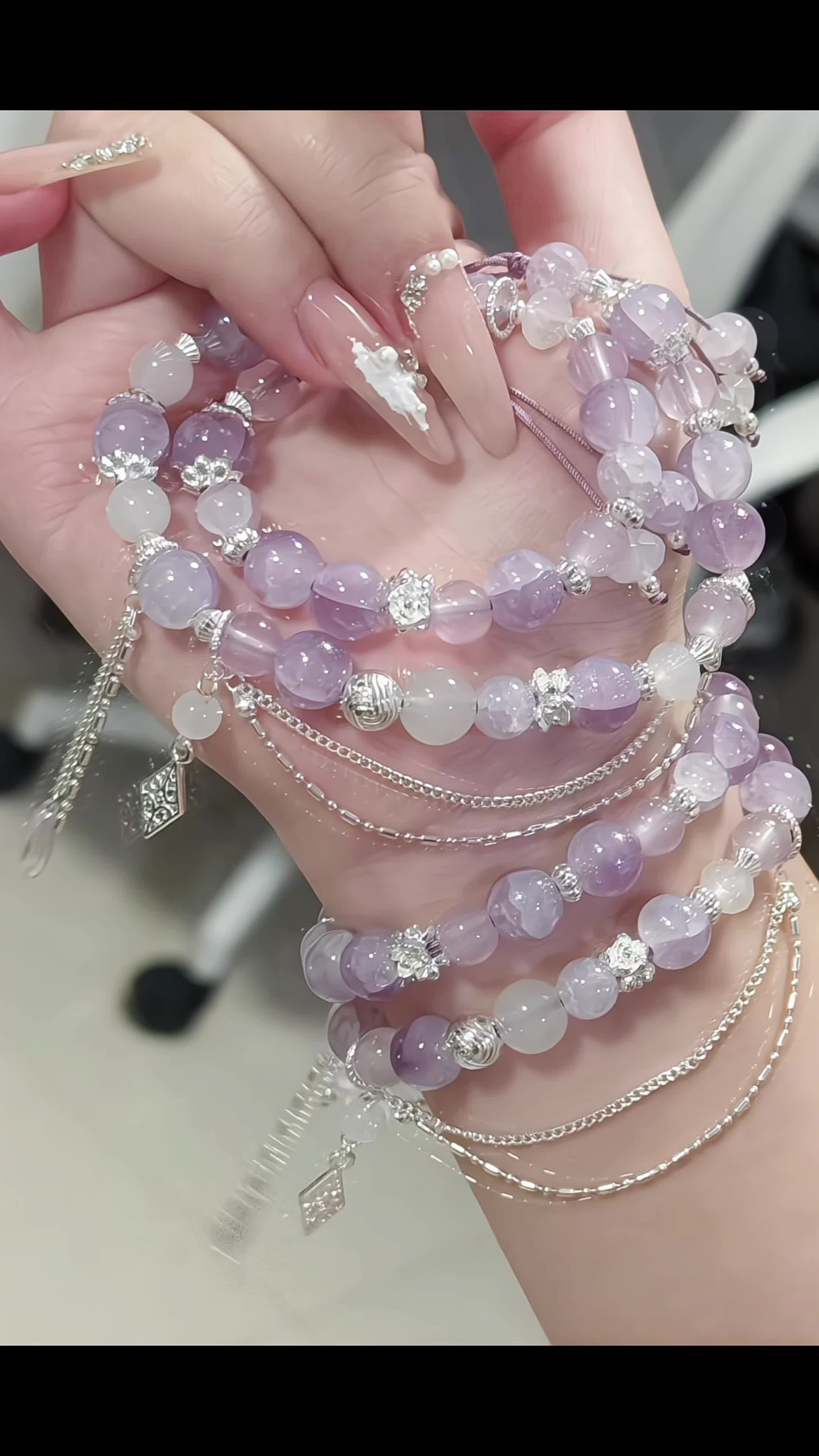 @hello.beaded