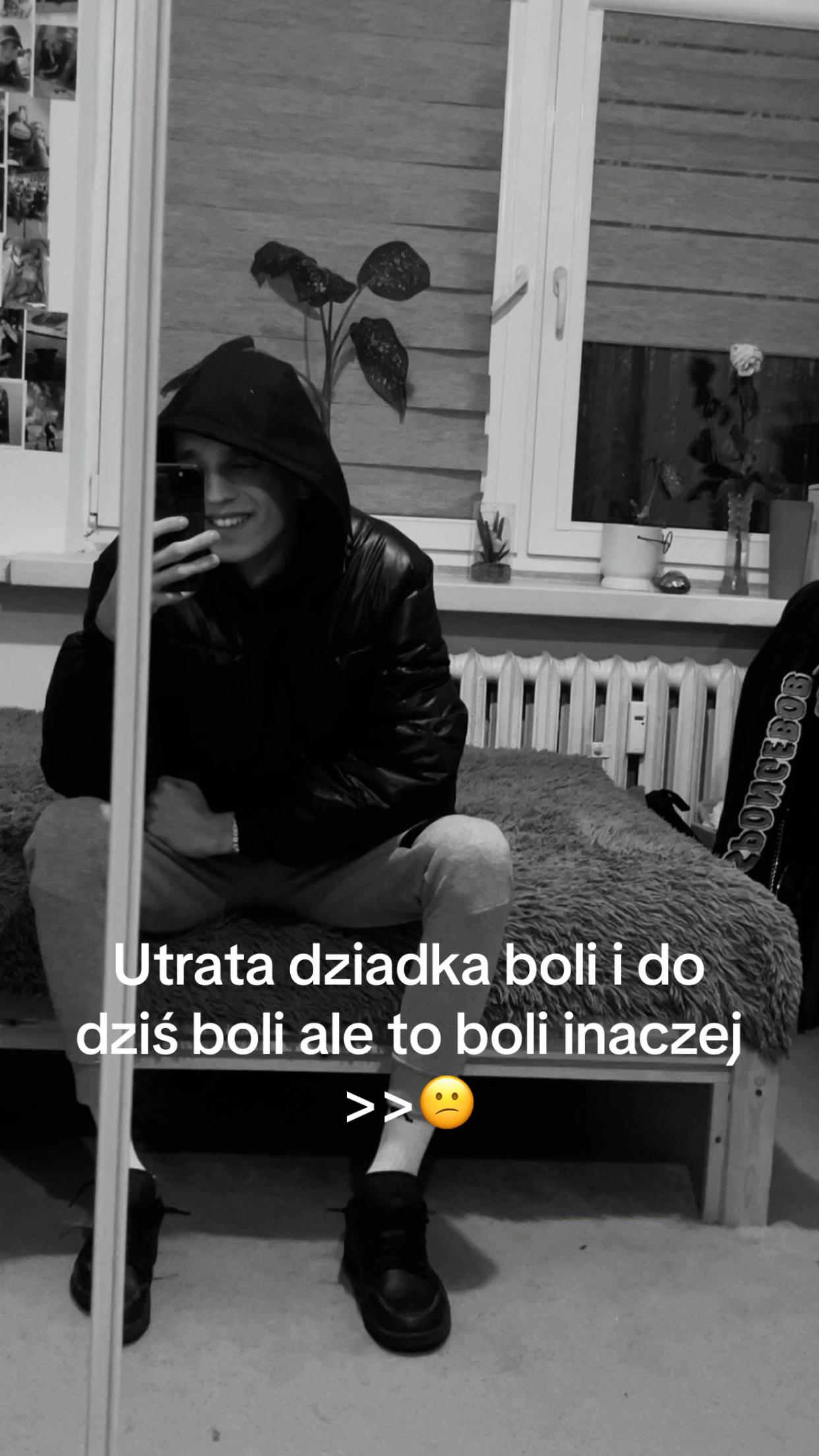 @🥷