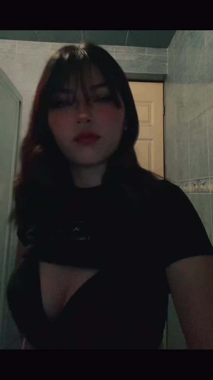 @️